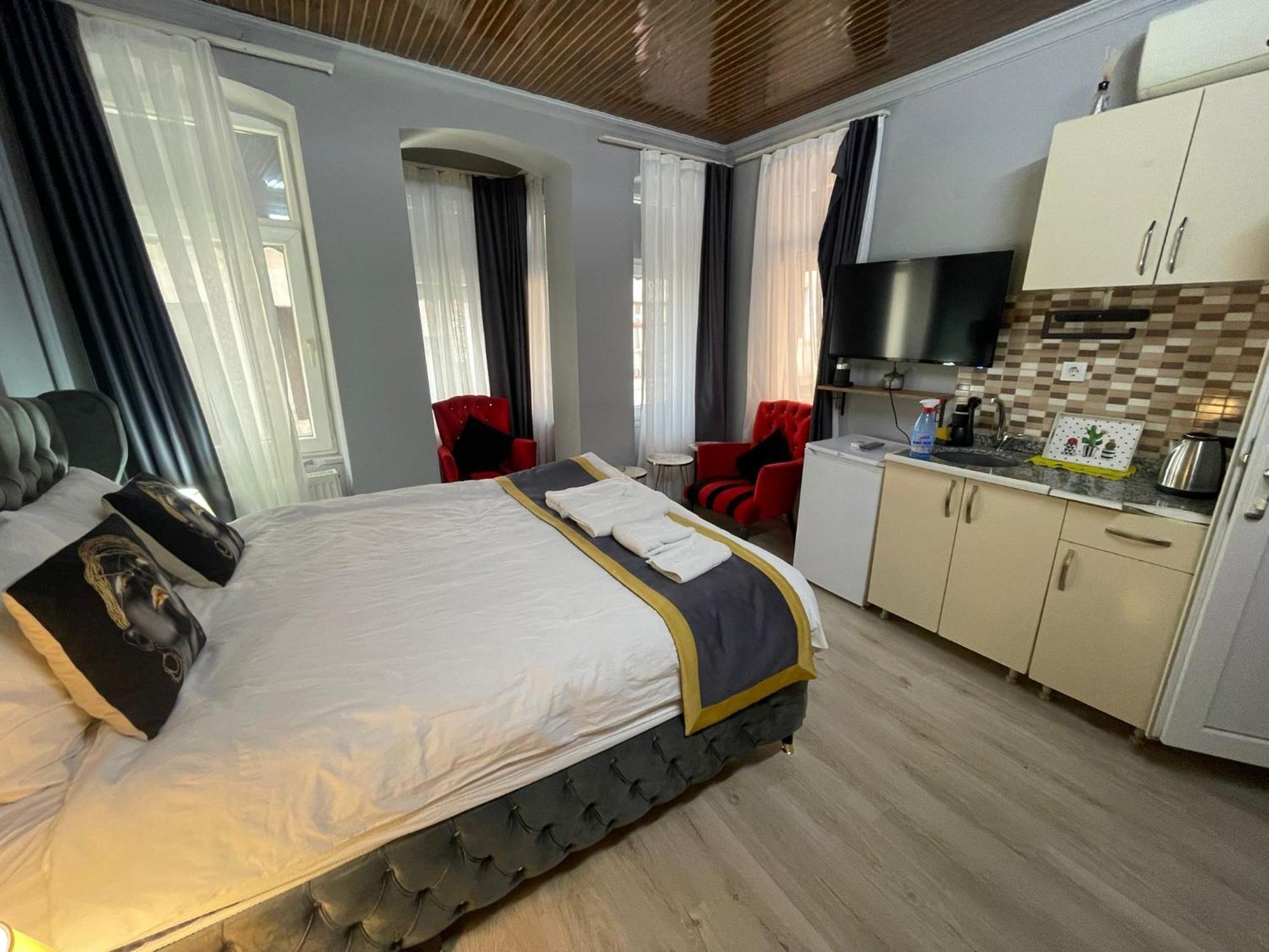 Nefti Red Suite Istanboel Buitenkant foto