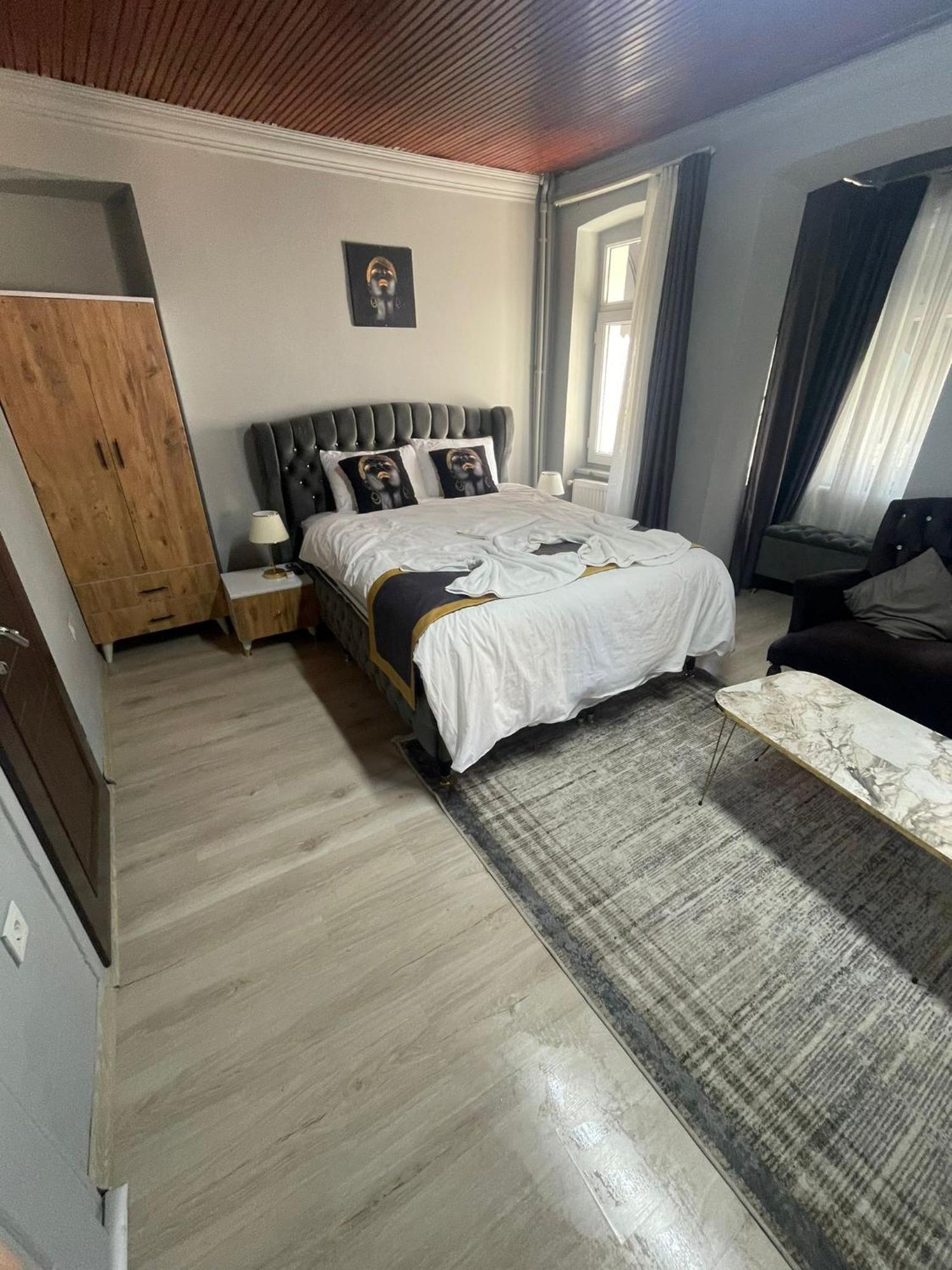 Nefti Red Suite Istanboel Buitenkant foto
